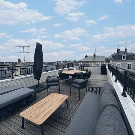 Les Hirondelles De Trouville-sur-Mer